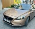 Коричневий Вольво V40, об'ємом двигуна 2 л та пробігом 148 тис. км за 15800 $, фото 1 на Automoto.ua