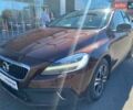 Коричневий Вольво V40, об'ємом двигуна 2 л та пробігом 277 тис. км за 11490 $, фото 1 на Automoto.ua