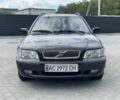Коричневий Вольво V40, об'ємом двигуна 1.9 л та пробігом 390 тис. км за 2999 $, фото 1 на Automoto.ua