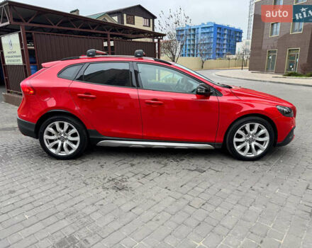 Червоний Вольво V40, об'ємом двигуна 1.6 л та пробігом 127 тис. км за 13500 $, фото 1 на Automoto.ua