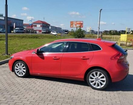 Червоний Вольво V40, об'ємом двигуна 2 л та пробігом 330 тис. км за 9500 $, фото 11 на Automoto.ua