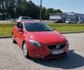 Червоний Вольво V40, об'ємом двигуна 2 л та пробігом 330 тис. км за 9500 $, фото 1 на Automoto.ua
