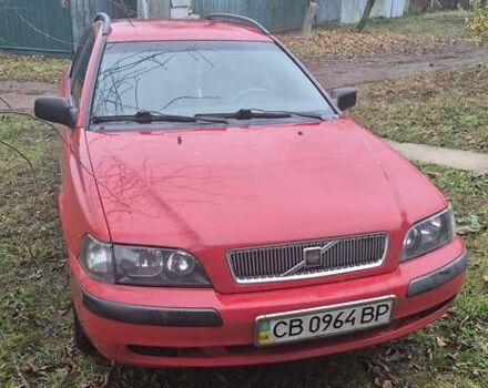 Червоний Вольво V40, об'ємом двигуна 1.95 л та пробігом 220 тис. км за 3900 $, фото 13 на Automoto.ua