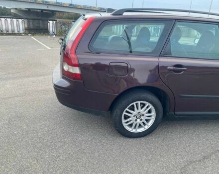 Червоний Вольво V40, об'ємом двигуна 1.6 л та пробігом 325 тис. км за 7300 $, фото 7 на Automoto.ua