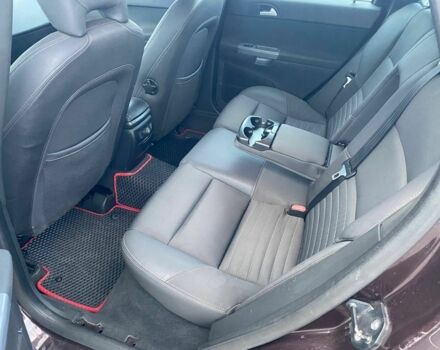 Червоний Вольво V40, об'ємом двигуна 1.6 л та пробігом 325 тис. км за 7300 $, фото 12 на Automoto.ua
