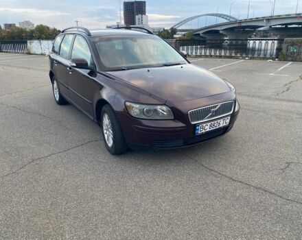 Червоний Вольво V40, об'ємом двигуна 1.6 л та пробігом 325 тис. км за 7300 $, фото 1 на Automoto.ua