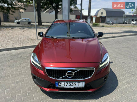 Червоний Вольво V40, об'ємом двигуна 1.97 л та пробігом 61 тис. км за 16500 $, фото 1 на Automoto.ua
