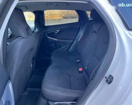 Вольво В40, объемом двигателя 1.6 л и пробегом 307 тыс. км за 8900 $, фото 29 на Automoto.ua