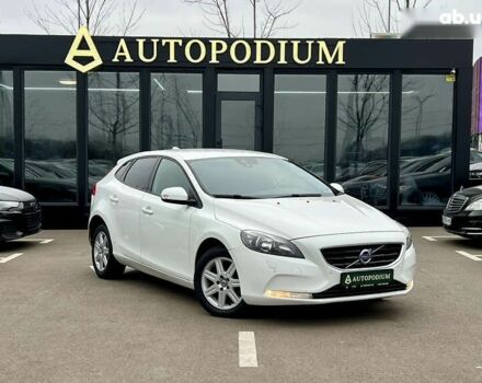 Вольво V40, об'ємом двигуна 1.6 л та пробігом 309 тис. км за 9800 $, фото 7 на Automoto.ua