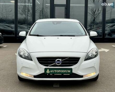 Вольво V40, об'ємом двигуна 1.6 л та пробігом 309 тис. км за 9800 $, фото 4 на Automoto.ua