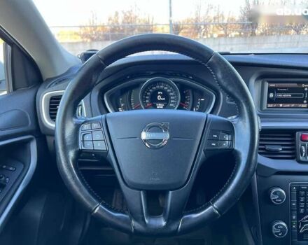 Вольво В40, объемом двигателя 1.6 л и пробегом 307 тыс. км за 8900 $, фото 20 на Automoto.ua