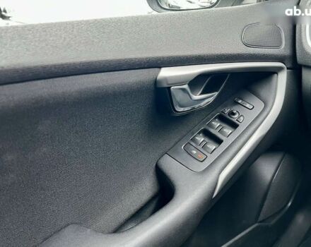 Вольво V40, об'ємом двигуна 1.6 л та пробігом 309 тис. км за 9800 $, фото 18 на Automoto.ua