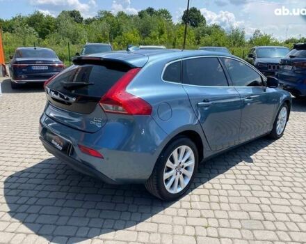 Вольво В40, объемом двигателя 1.6 л и пробегом 97 тыс. км за 13300 $, фото 6 на Automoto.ua