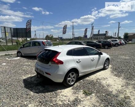 Вольво V40, об'ємом двигуна 1.6 л та пробігом 198 тис. км за 12200 $, фото 4 на Automoto.ua