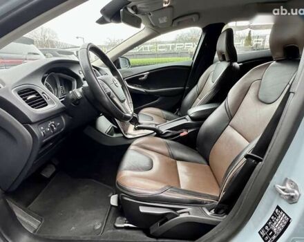 Вольво В40, объемом двигателя 0 л и пробегом 135 тыс. км за 17900 $, фото 18 на Automoto.ua