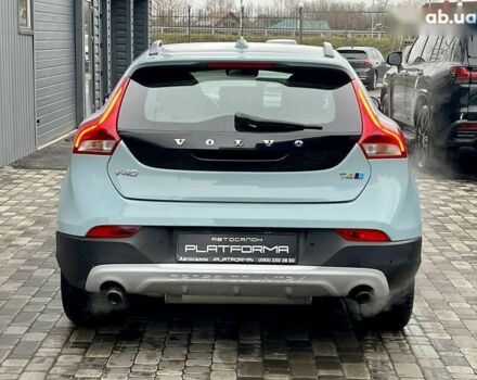 Вольво В40, объемом двигателя 0 л и пробегом 135 тыс. км за 17900 $, фото 8 на Automoto.ua