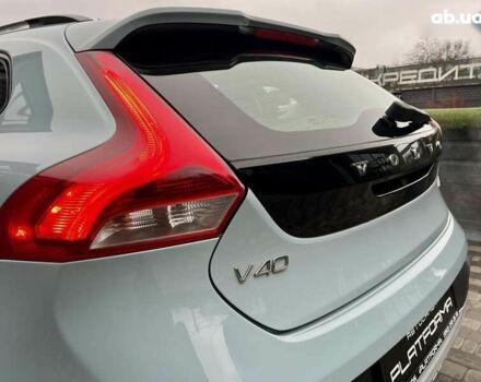 Вольво В40, объемом двигателя 0 л и пробегом 135 тыс. км за 17900 $, фото 28 на Automoto.ua