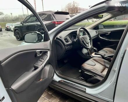 Вольво В40, объемом двигателя 0 л и пробегом 135 тыс. км за 17900 $, фото 12 на Automoto.ua