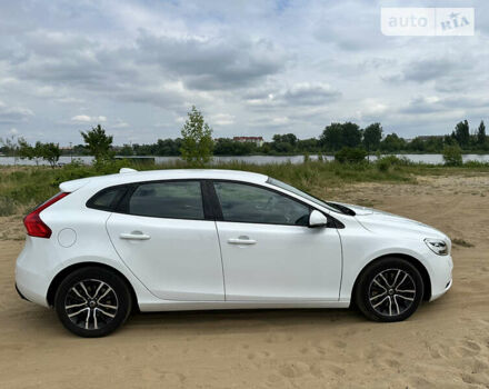 Вольво V40, об'ємом двигуна 1.97 л та пробігом 185 тис. км за 16500 $, фото 11 на Automoto.ua