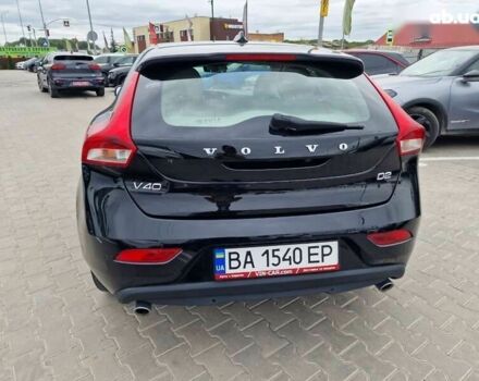 Вольво В40, объемом двигателя 2 л и пробегом 220 тыс. км за 14800 $, фото 11 на Automoto.ua