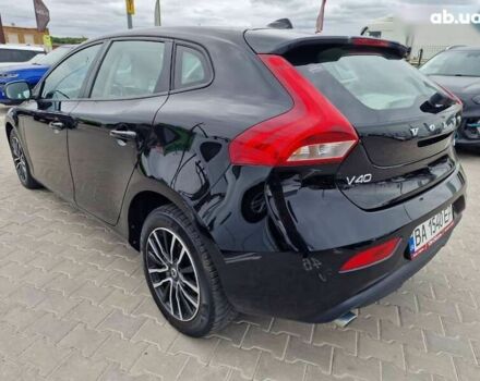Вольво В40, объемом двигателя 2 л и пробегом 220 тыс. км за 14800 $, фото 13 на Automoto.ua