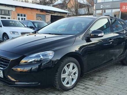 Вольво V40 2014 у Чернівцях на Automoto.ua Вольво V40, об'ємом двигуна 2 л та пробігом 41 тис. км за 15250 $, фото 1 на Automoto.ua