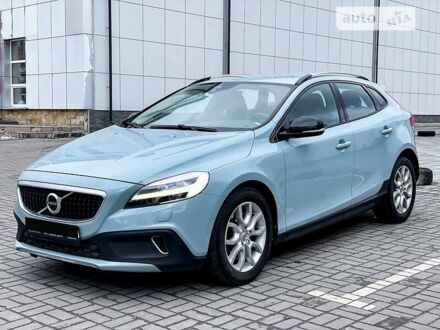 Вольво V40, об'ємом двигуна 2 л та пробігом 70 тис. км за 17500 $, фото 1 на Automoto.ua