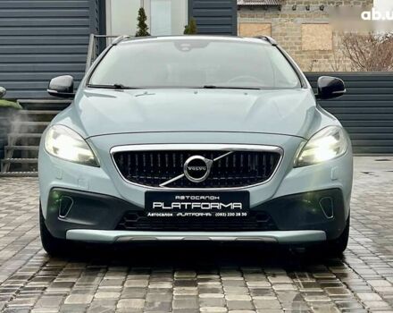 Вольво В40, объемом двигателя 0 л и пробегом 135 тыс. км за 17900 $, фото 1 на Automoto.ua