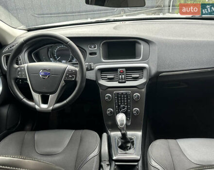 Сірий Вольво V40, об'ємом двигуна 1.6 л та пробігом 203 тис. км за 8990 $, фото 17 на Automoto.ua