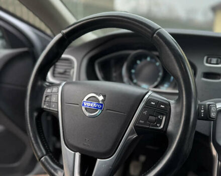 Серый Вольво В40, объемом двигателя 1.56 л и пробегом 210 тыс. км за 9950 $, фото 36 на Automoto.ua