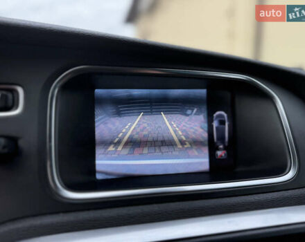 Серый Вольво В40, объемом двигателя 1.56 л и пробегом 210 тыс. км за 9950 $, фото 24 на Automoto.ua