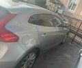 Серый Вольво В40, объемом двигателя 1.56 л и пробегом 242 тыс. км за 9000 $, фото 2 на Automoto.ua