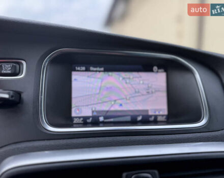 Серый Вольво В40, объемом двигателя 1.56 л и пробегом 210 тыс. км за 9950 $, фото 21 на Automoto.ua