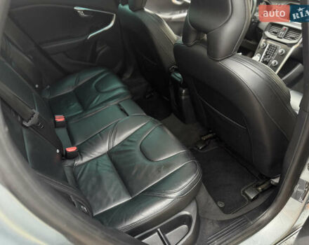 Серый Вольво В40, объемом двигателя 1.56 л и пробегом 210 тыс. км за 9950 $, фото 30 на Automoto.ua