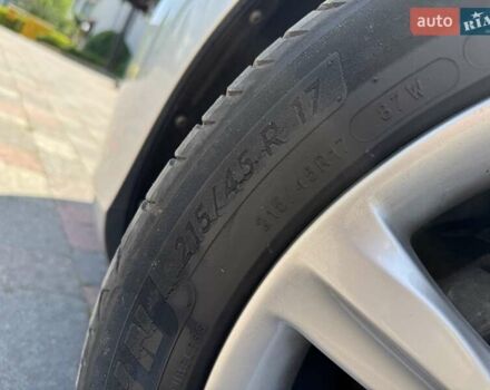 Серый Вольво В40, объемом двигателя 1.56 л и пробегом 220 тыс. км за 10750 $, фото 129 на Automoto.ua
