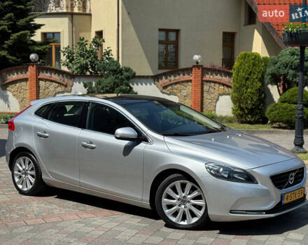 Серый Вольво В40, объемом двигателя 1.56 л и пробегом 220 тыс. км за 11000 $, фото 3 на Automoto.ua