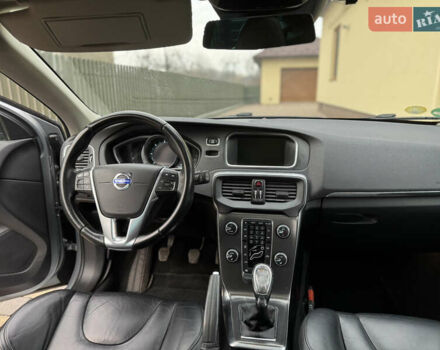 Серый Вольво В40, объемом двигателя 1.56 л и пробегом 210 тыс. км за 9950 $, фото 16 на Automoto.ua