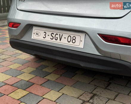 Серый Вольво В40, объемом двигателя 1.56 л и пробегом 210 тыс. км за 9950 $, фото 8 на Automoto.ua