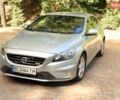 Сірий Вольво V40, об'ємом двигуна 1.56 л та пробігом 215 тис. км за 10999 $, фото 21 на Automoto.ua