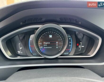 Серый Вольво В40, объемом двигателя 1.56 л и пробегом 209 тыс. км за 11750 $, фото 109 на Automoto.ua