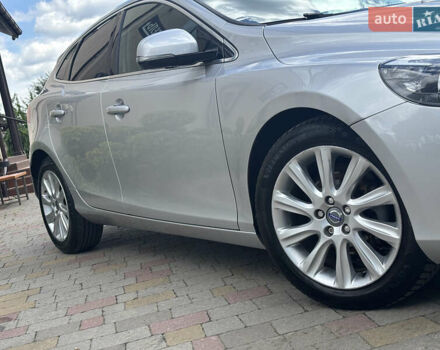 Сірий Вольво V40, об'ємом двигуна 1.6 л та пробігом 228 тис. км за 10990 $, фото 31 на Automoto.ua