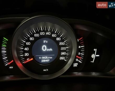 Вольво В40 2014 в Луцке на Automoto.ua Серый Вольво В40, объемом двигателя 1.56 л и пробегом 230 тыс. км за 10900 $, фото 16 на Automoto.ua