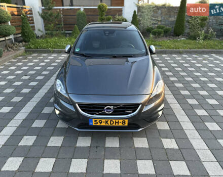 Сірий Вольво V40, об'ємом двигуна 1.56 л та пробігом 192 тис. км за 11250 $, фото 57 на Automoto.ua