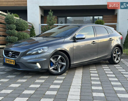 Сірий Вольво V40, об'ємом двигуна 1.56 л та пробігом 192 тис. км за 11250 $, фото 8 на Automoto.ua