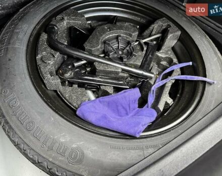 Серый Вольво В40, объемом двигателя 1.56 л и пробегом 209 тыс. км за 11750 $, фото 184 на Automoto.ua