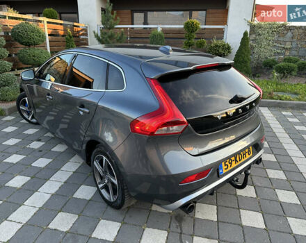 Сірий Вольво V40, об'ємом двигуна 1.56 л та пробігом 192 тис. км за 11250 $, фото 20 на Automoto.ua