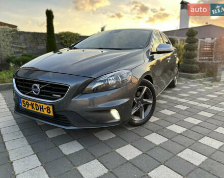 Сірий Вольво V40, об'ємом двигуна 1.56 л та пробігом 192 тис. км за 11250 $, фото 82 на Automoto.ua