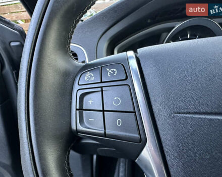 Сірий Вольво V40, об'ємом двигуна 1.56 л та пробігом 192 тис. км за 11250 $, фото 99 на Automoto.ua