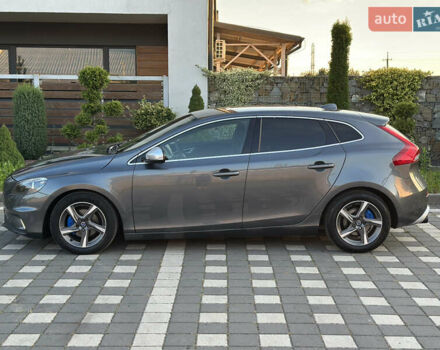 Сірий Вольво V40, об'ємом двигуна 1.56 л та пробігом 192 тис. км за 11250 $, фото 4 на Automoto.ua