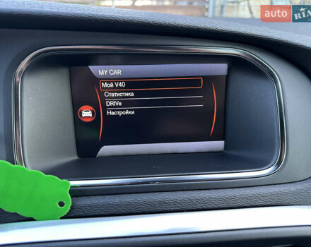 Сірий Вольво V40, об'ємом двигуна 1.56 л та пробігом 192 тис. км за 11250 $, фото 105 на Automoto.ua